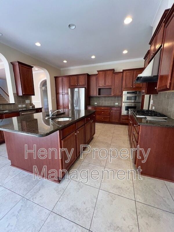 Spacious 5 Bedroom Home in Bishopsgate Subdivision Cary, NC property image