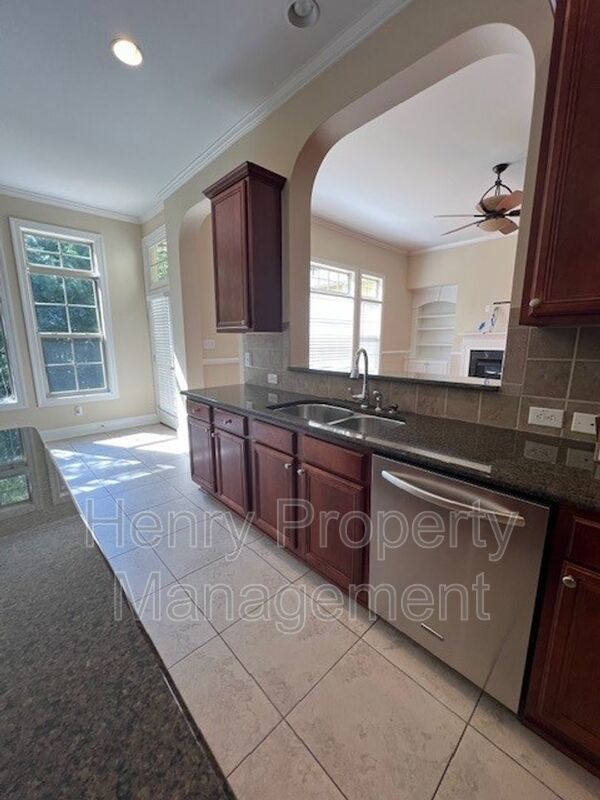 Spacious 5 Bedroom Home in Bishopsgate Subdivision Cary, NC property image