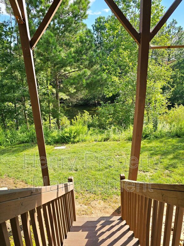 Three Story Townhome in Breckenridge Subdivision in Morrisville property image