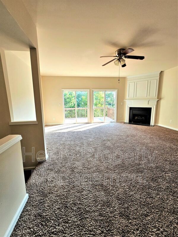 Three Story Townhome in Breckenridge Subdivision in Morrisville property image