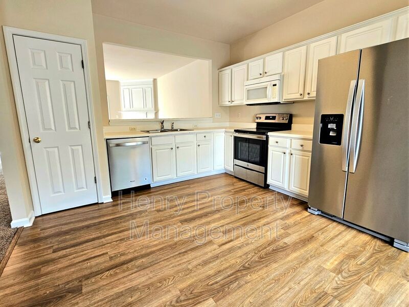 Three Story Townhome in Breckenridge Subdivision in Morrisville property image