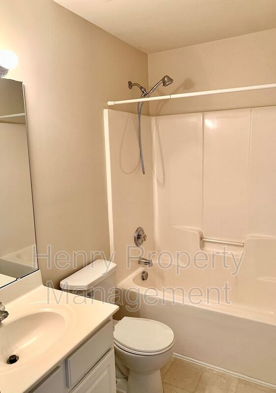 Three Story Townhome in Breckenridge Subdivision in Morrisville property image