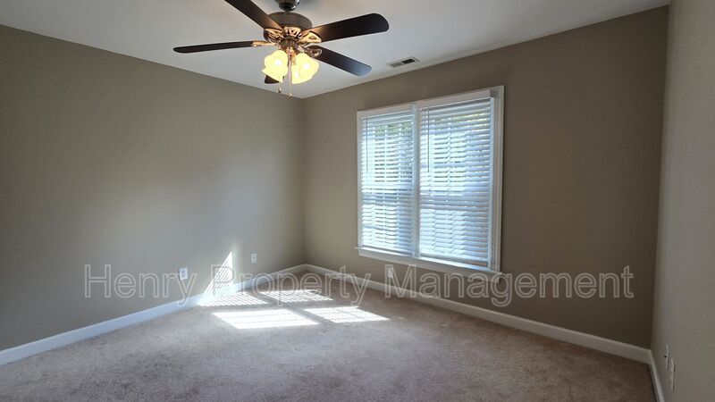 Four Bedroom Home in Brookstone Subdivision, West Cary property image