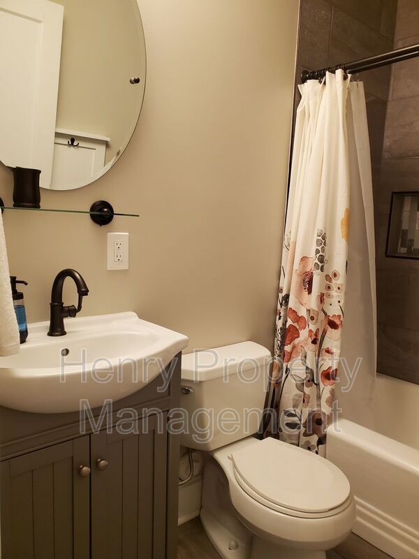 COMING SOON: Two bedroom Ranch Home in the heart of Downtown Cary property image