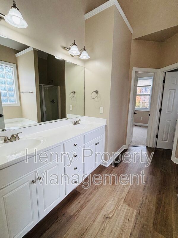 Spacious 3 Bedroom Home in Holly Glen Subdivision, Holly Springs property image