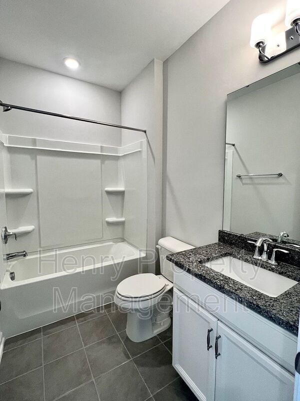 4 Bedroom Town Home in Ellis Crossing property image