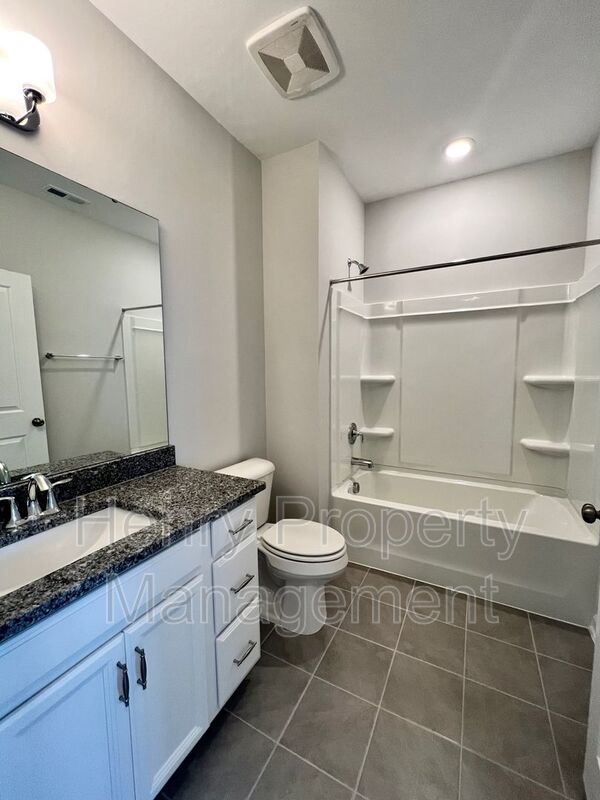 4 Bedroom Town Home in Ellis Crossing property image