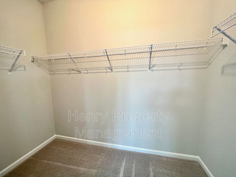 4 Bedroom Town Home in Ellis Crossing property image