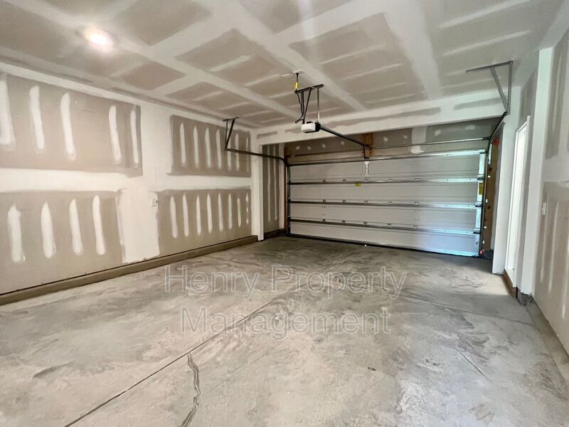 4 Bedroom Town Home in Ellis Crossing property image