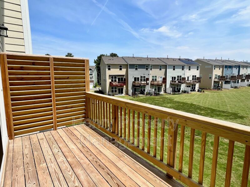 4 Bedroom Town Home in Ellis Crossing property image