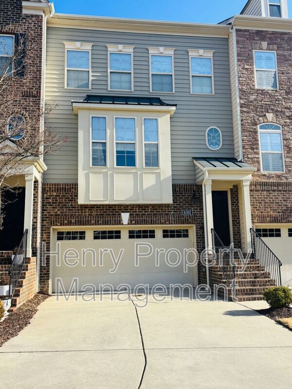 3 Bedroom Townhome in Glenwood Station Subdivision, Raleigh property image