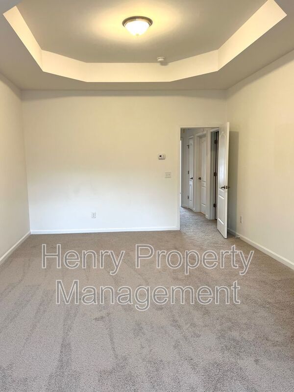 3 Bedroom Townhome in Glenwood Station Subdivision, Raleigh property image