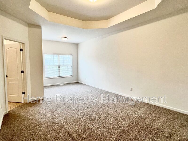 3 Bedroom Townhome in Glenwood Station Subdivision, Raleigh property image