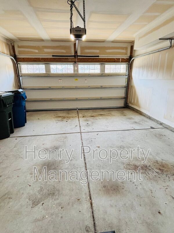 3 Bedroom Townhome in Glenwood Station Subdivision, Raleigh property image