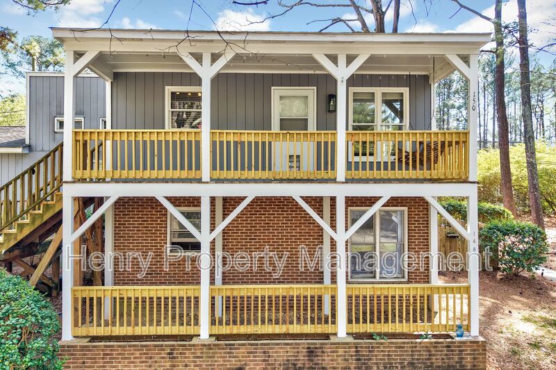 Two Bedroom Condo in Carmichael Condos Subdivision, Cary property image