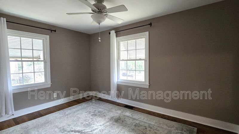 COMING SOON: Two bedroom Ranch Home in the heart of Downtown Cary property image