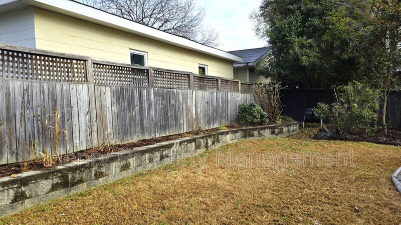 COMING SOON: Two bedroom Ranch Home in the heart of Downtown Cary property image