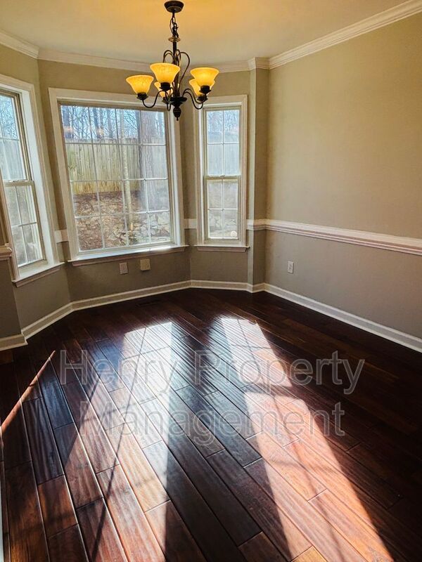 Adorable 3 Bedroom Home in Woods of Ashbury Subdivision Raleigh property image