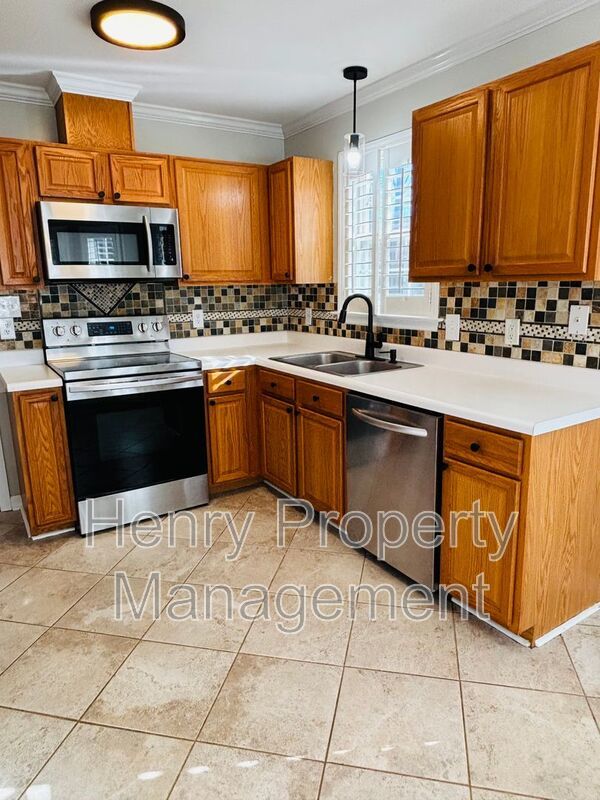 Adorable 3 Bedroom Home in Woods of Ashbury Subdivision Raleigh property image