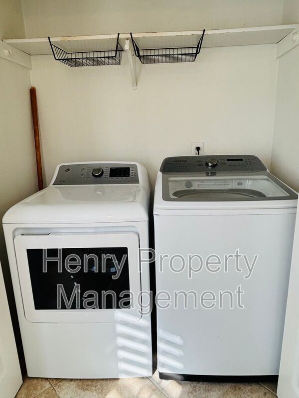 Adorable 3 Bedroom Home in Woods of Ashbury Subdivision Raleigh property image