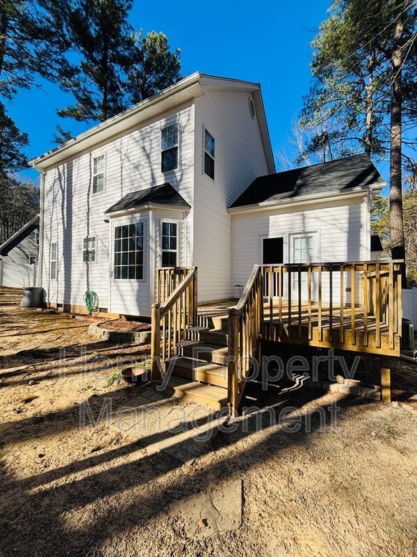 Adorable 3 Bedroom Home in Woods of Ashbury Subdivision Raleigh property image