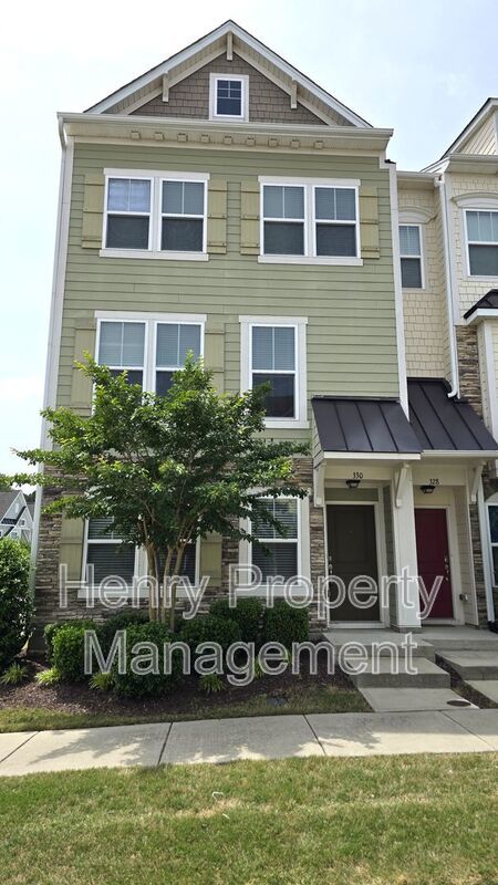 Three Bedroom Townhome in Villages of Apex Subdivision property image