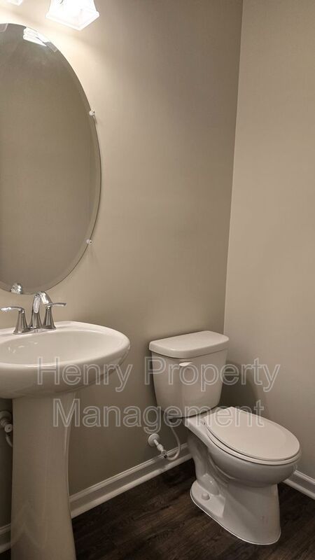 Three Bedroom Townhome in Villages of Apex Subdivision property image