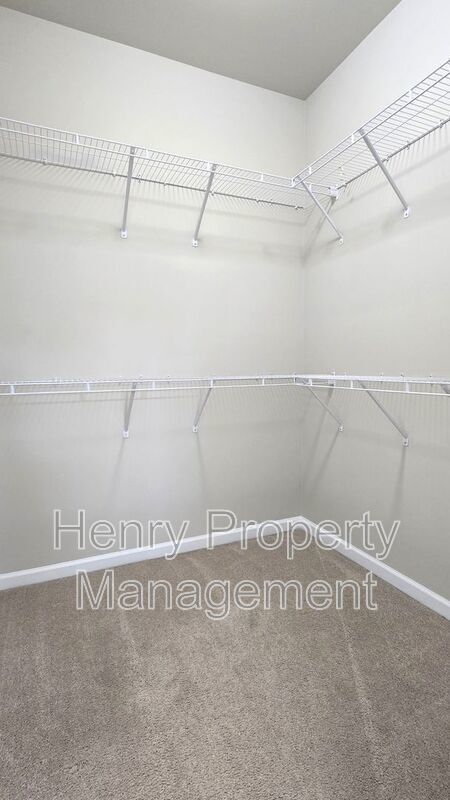 Three Bedroom Townhome in Villages of Apex Subdivision property image