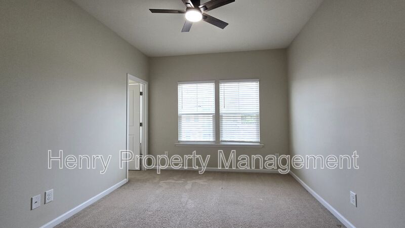 Three Bedroom Townhome in Villages of Apex Subdivision property image