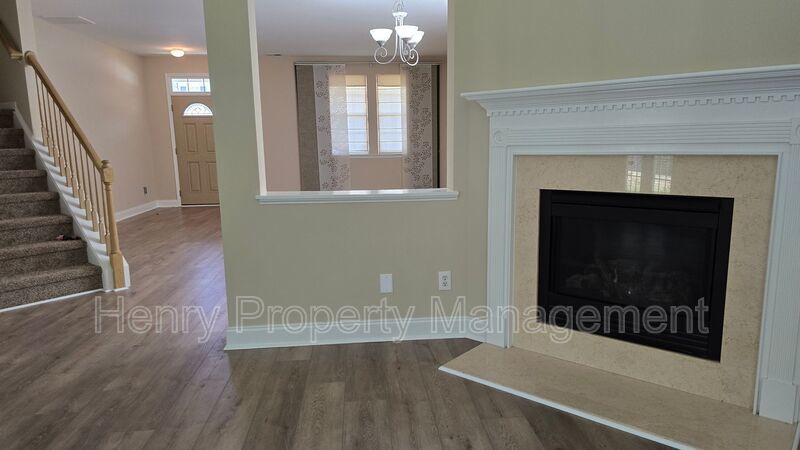 Four bedroom Home in Ravenstone Subdivision, Durham property image