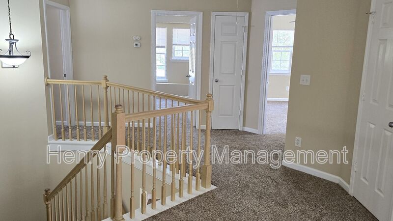 Four bedroom Home in Ravenstone Subdivision, Durham property image
