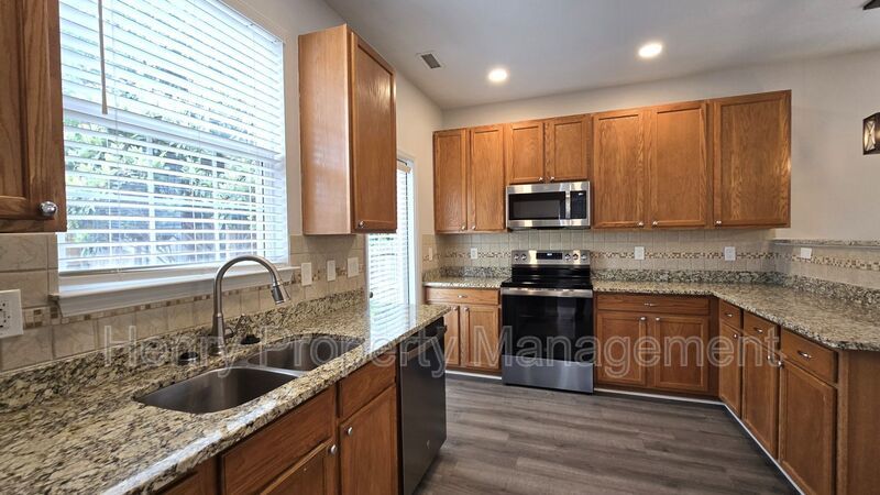 Three Bedroom Home in Autumn Park Subdivision, Holly Springs property image
