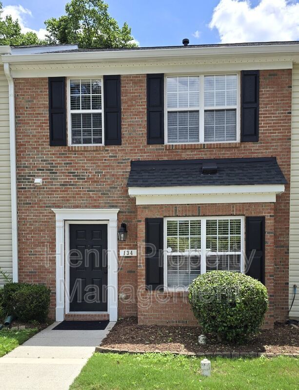 Three Bedroom Townhome in Bradley Terrace, Apex property image