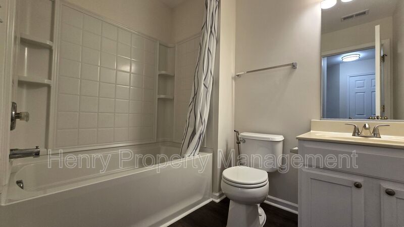 Three Bedroom Townhome in Bradley Terrace, Apex property image