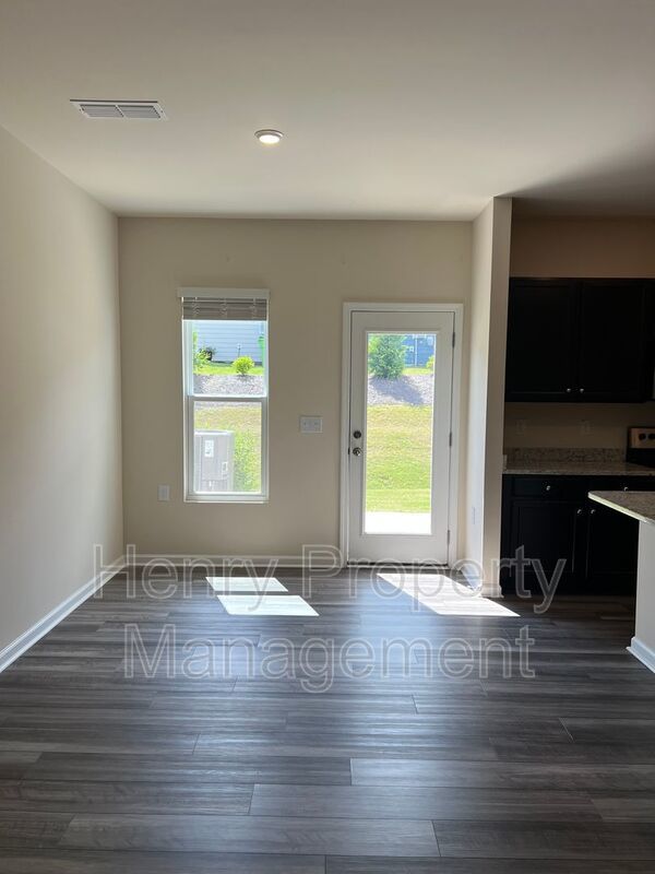 3 Bedroom Townhome in McKenzie Meadows Subdivision, Wendell property image
