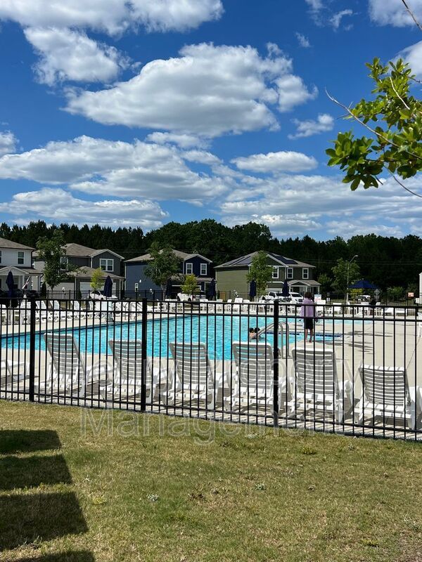 3 Bedroom Townhome in McKenzie Meadows Subdivision, Wendell property image