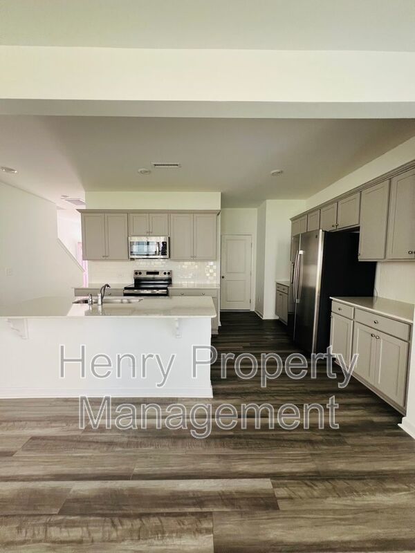3 Bedroom Townhome in Finley Landing Subdivision, Smithfield property image
