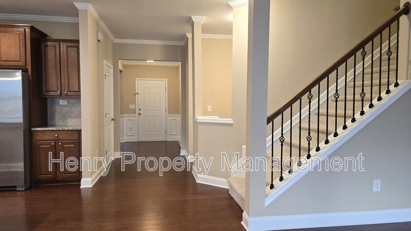 Five Bedroom Home in the Heart of Apex - Magnolia Walk Subdivision property image