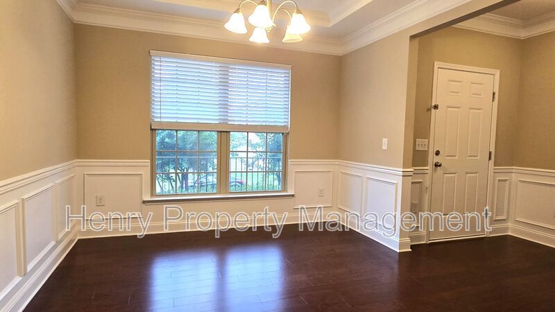 Five Bedroom Home in the Heart of Apex - Magnolia Walk Subdivision property image
