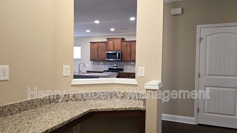 Five Bedroom Home in the Heart of Apex - Magnolia Walk Subdivision property image
