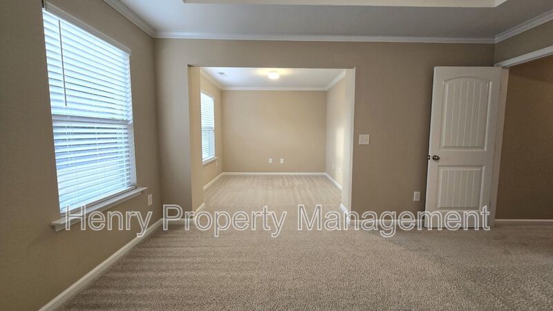 Five Bedroom Home in the Heart of Apex - Magnolia Walk Subdivision property image