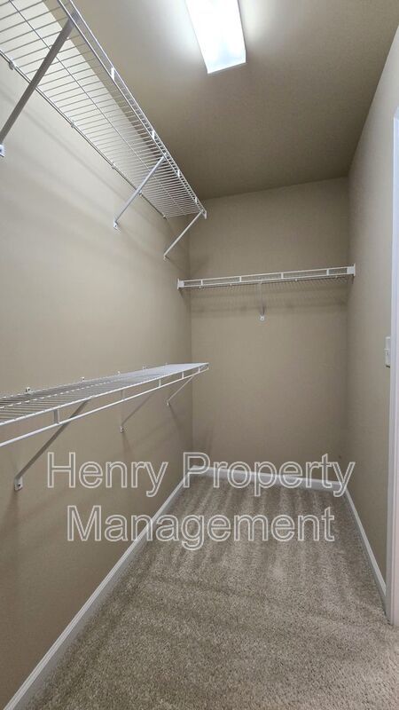 Five Bedroom Home in the Heart of Apex - Magnolia Walk Subdivision property image