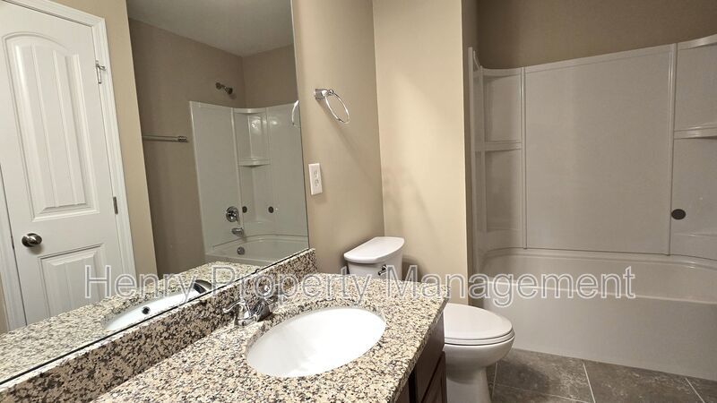 Five Bedroom Home in the Heart of Apex - Magnolia Walk Subdivision property image