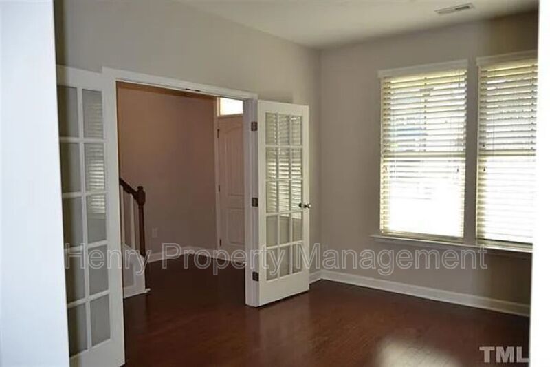 3 Bedroom Home in Ellington Place Subdivision, Apex property image