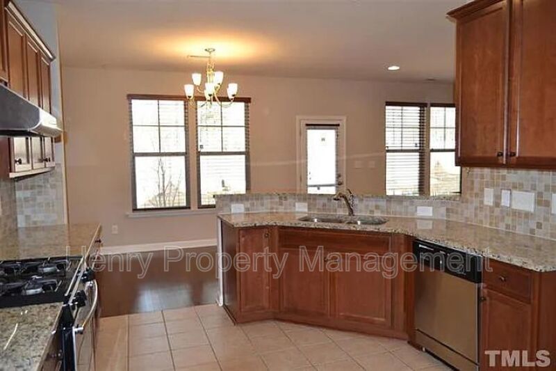 3 Bedroom Home in Ellington Place Subdivision, Apex property image