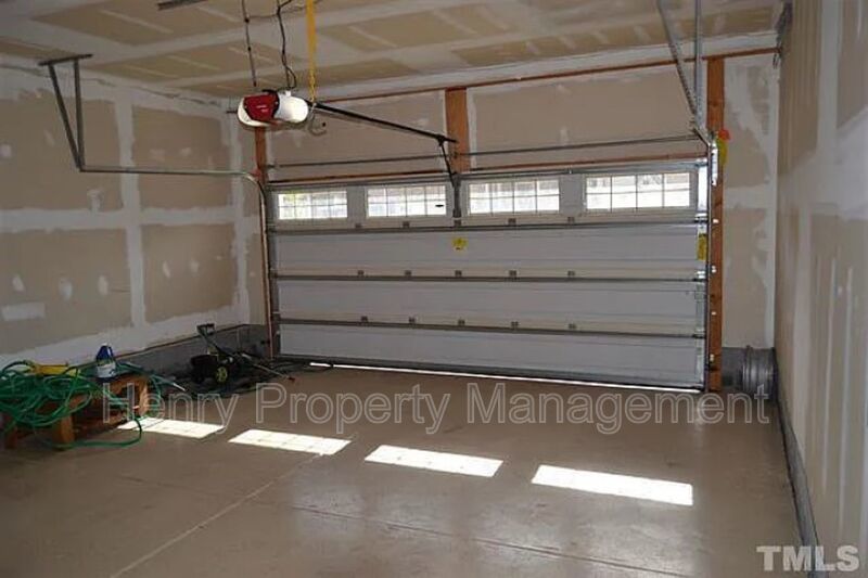 3 Bedroom Home in Ellington Place Subdivision, Apex property image