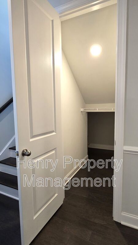 Four Bedroom End-Unit Townhome in Townes at Westford Subdivision, Apex property image