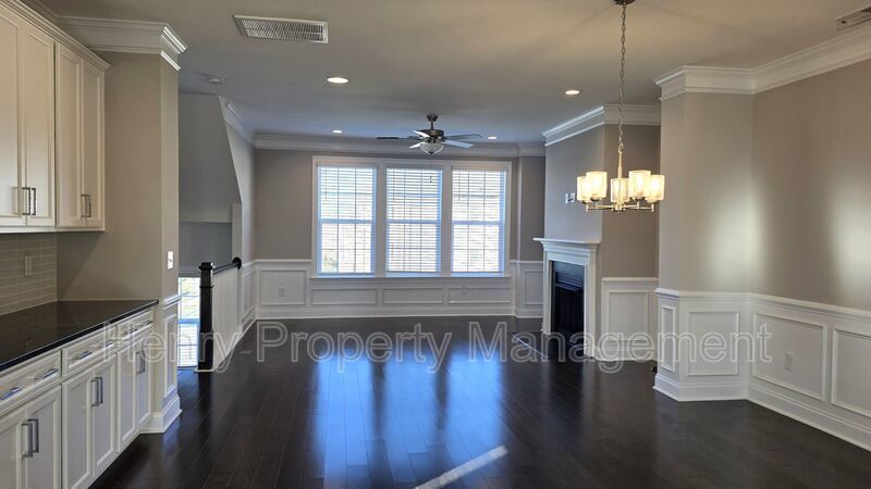 Four Bedroom End-Unit Townhome in Townes at Westford Subdivision, Apex property image