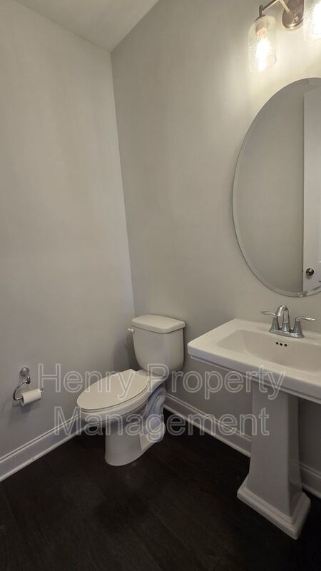 Four Bedroom End-Unit Townhome in Townes at Westford Subdivision, Apex property image