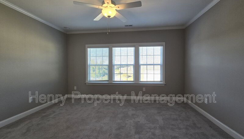 Four Bedroom End-Unit Townhome in Townes at Westford Subdivision, Apex property image